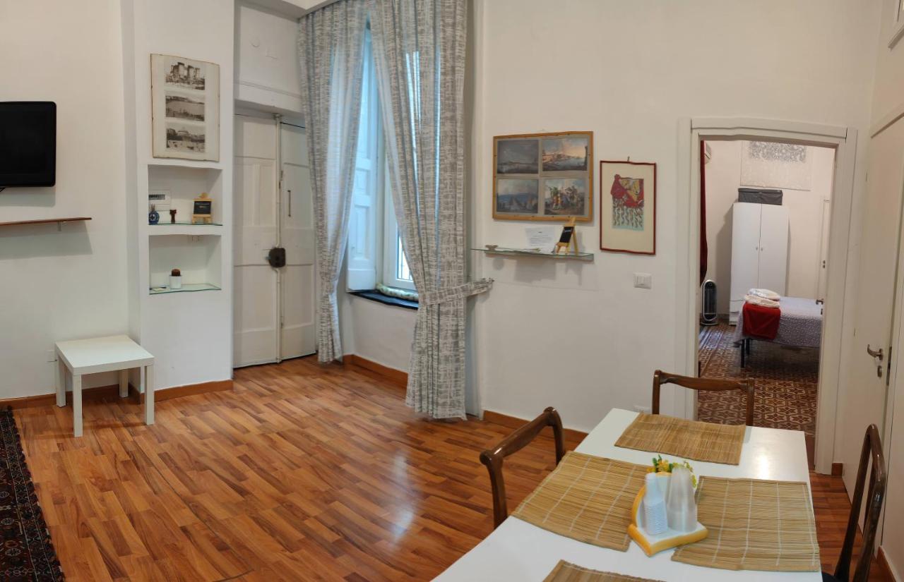 Appartamento Il Sole Di Montesanto Sleep Welly Napoli Esterno foto