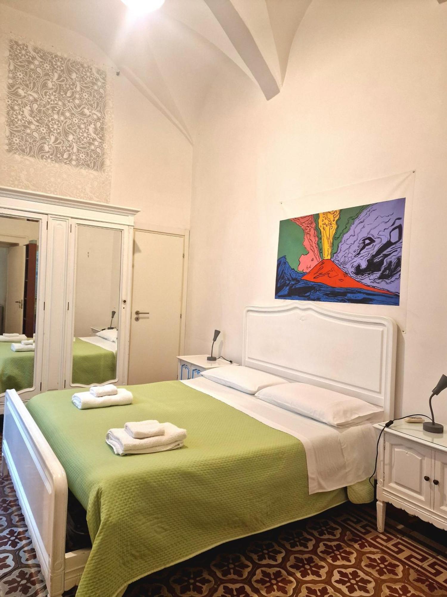 Appartamento Il Sole Di Montesanto Sleep Welly Napoli Esterno foto